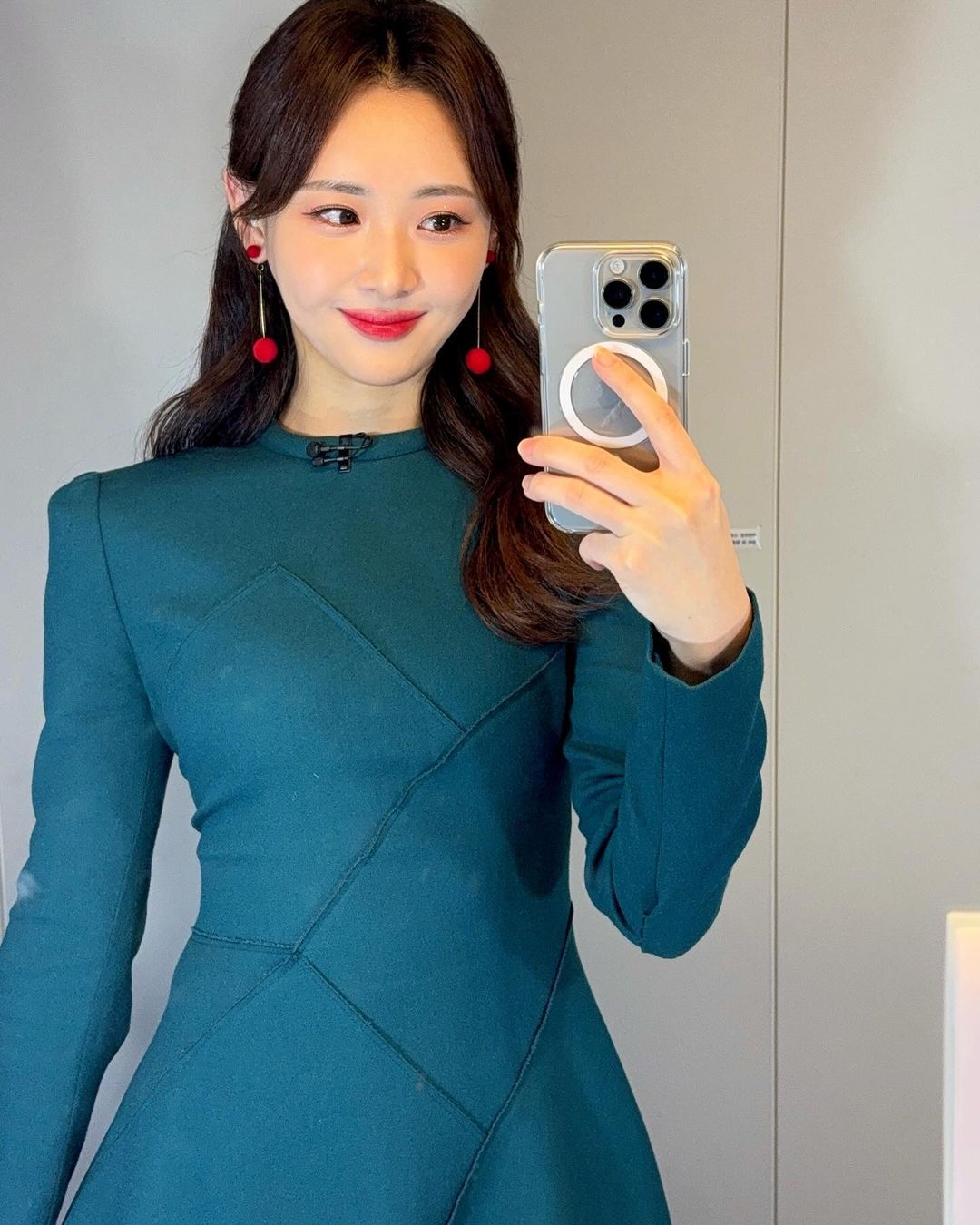 배성재랑 결혼한다는 김다영 아나운서 움짤.GIF (+JPG)