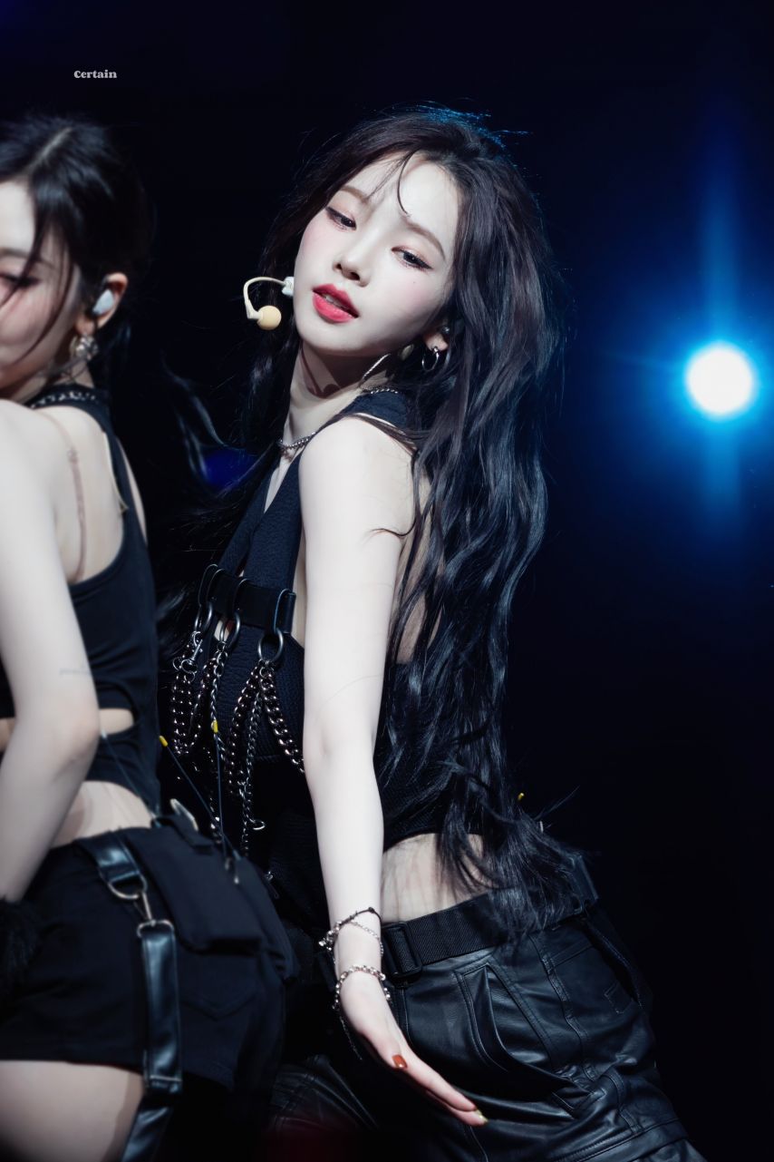 에스파 카리나