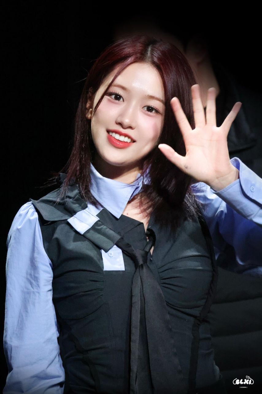 아이브 안유진