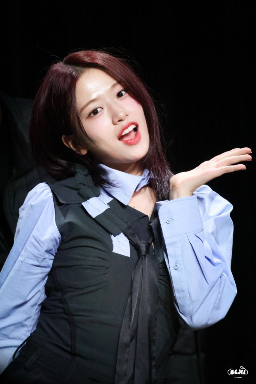 아이브 안유진