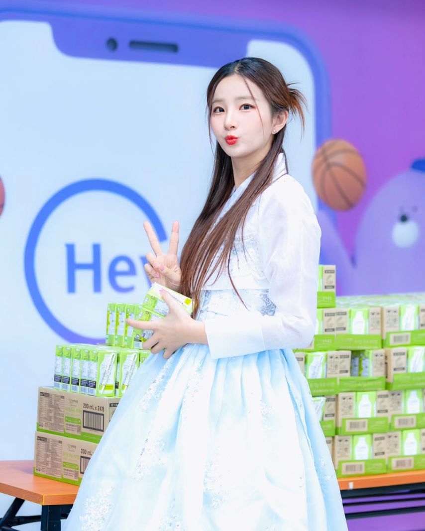 김진아