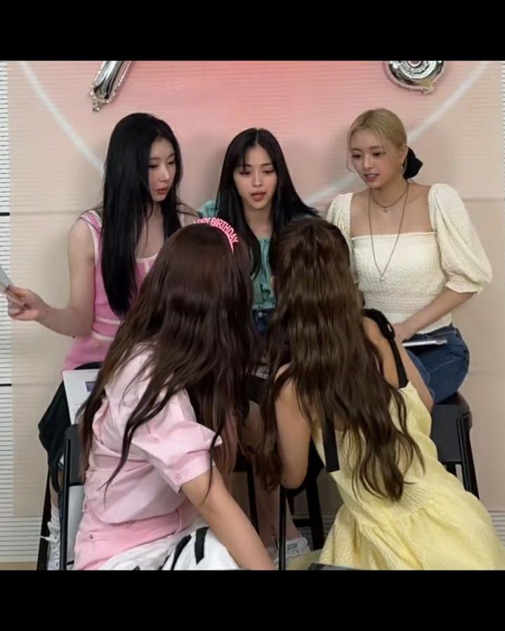 ITZY 리아