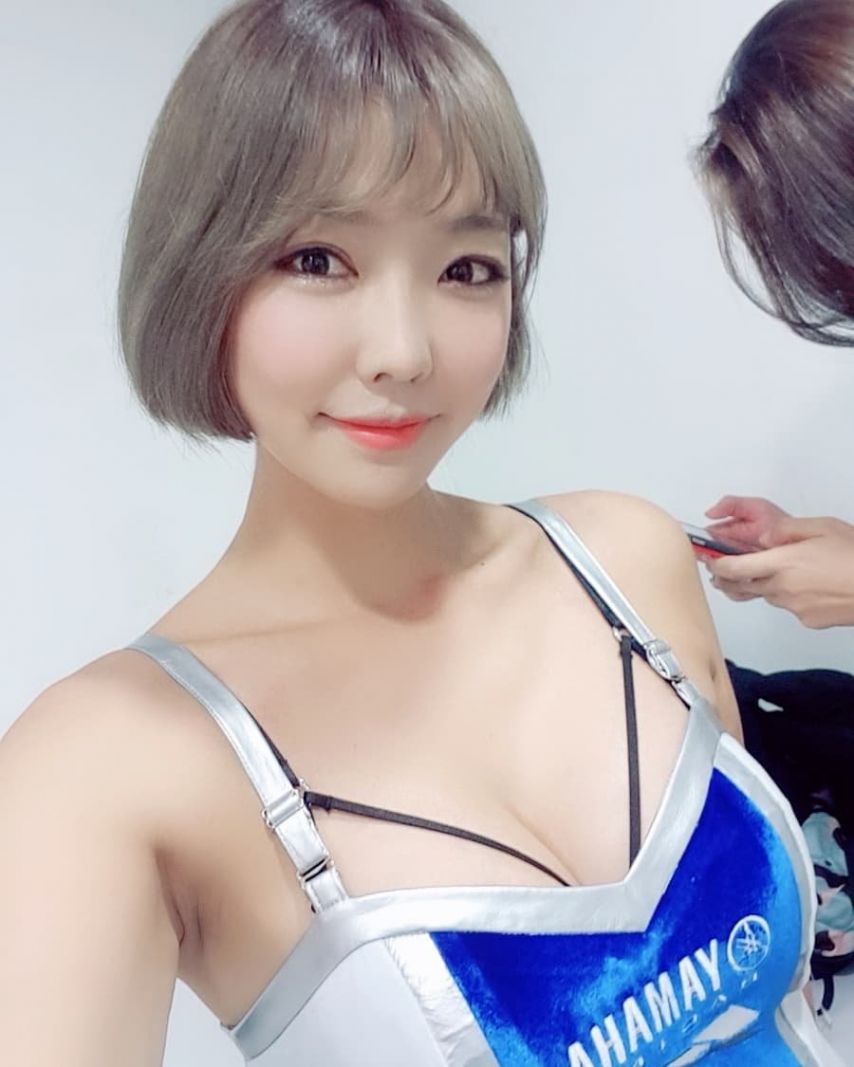 레이싱모델 강이나