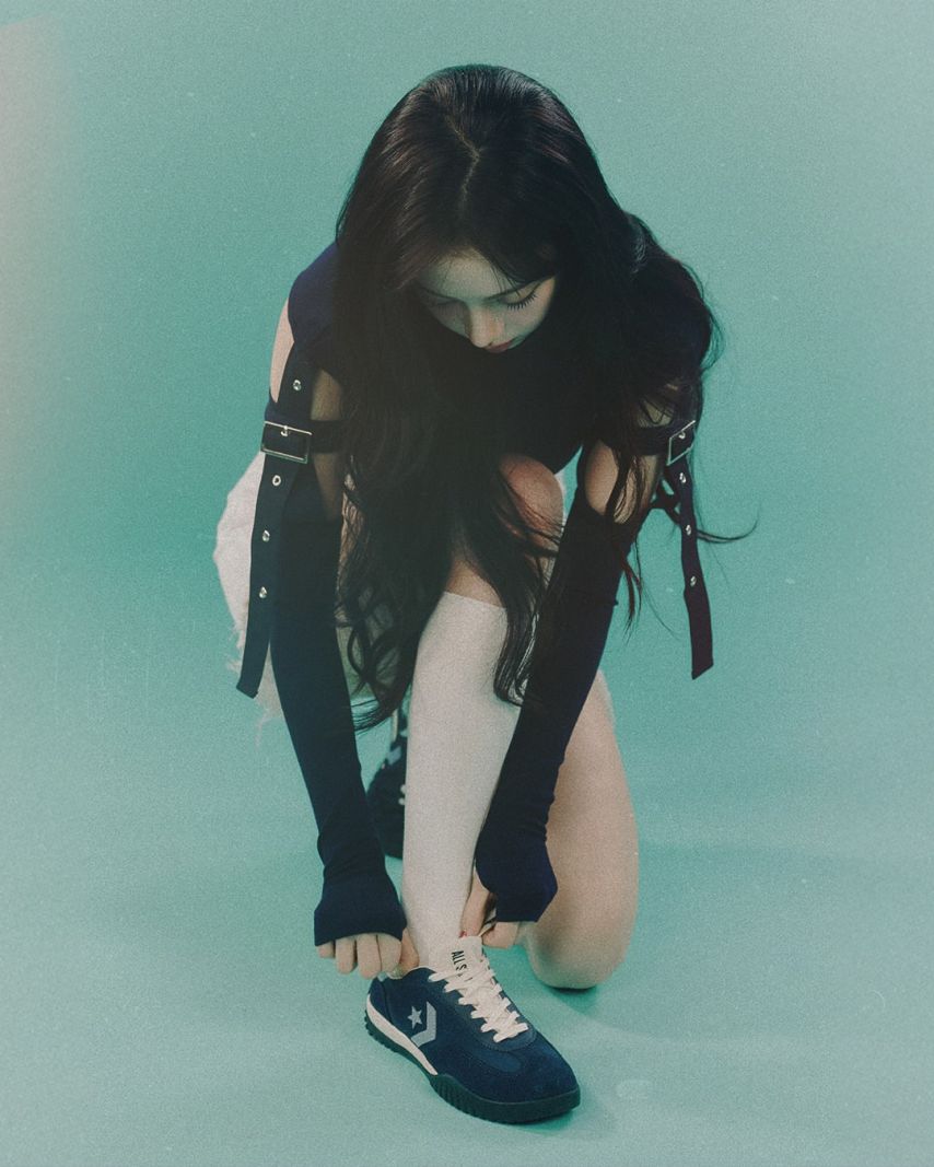 에스파 카리나 컨버스