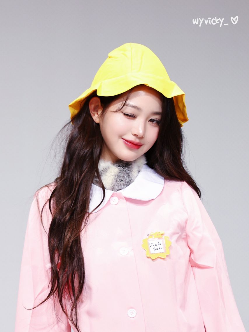 유치원생 장원영(아이브)