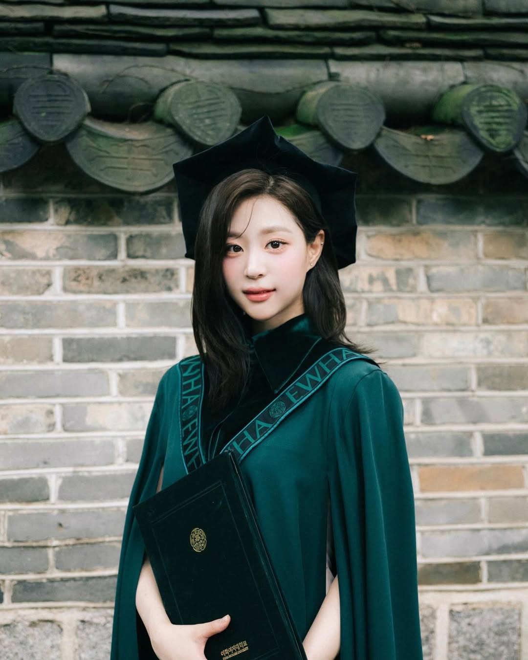 ㅇㅎ)이대 피아노과 나왔다는 아일릿 원희 사촌언니