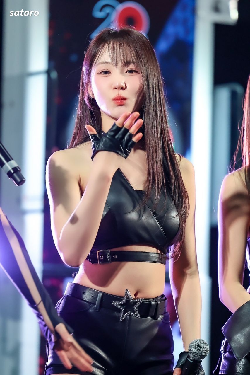 우아 나나