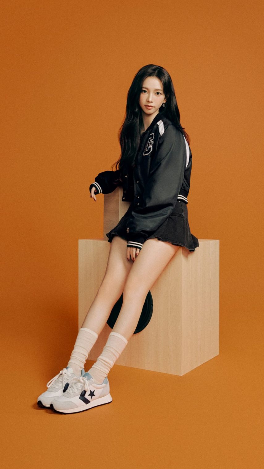 에스파 카리나 컨버스