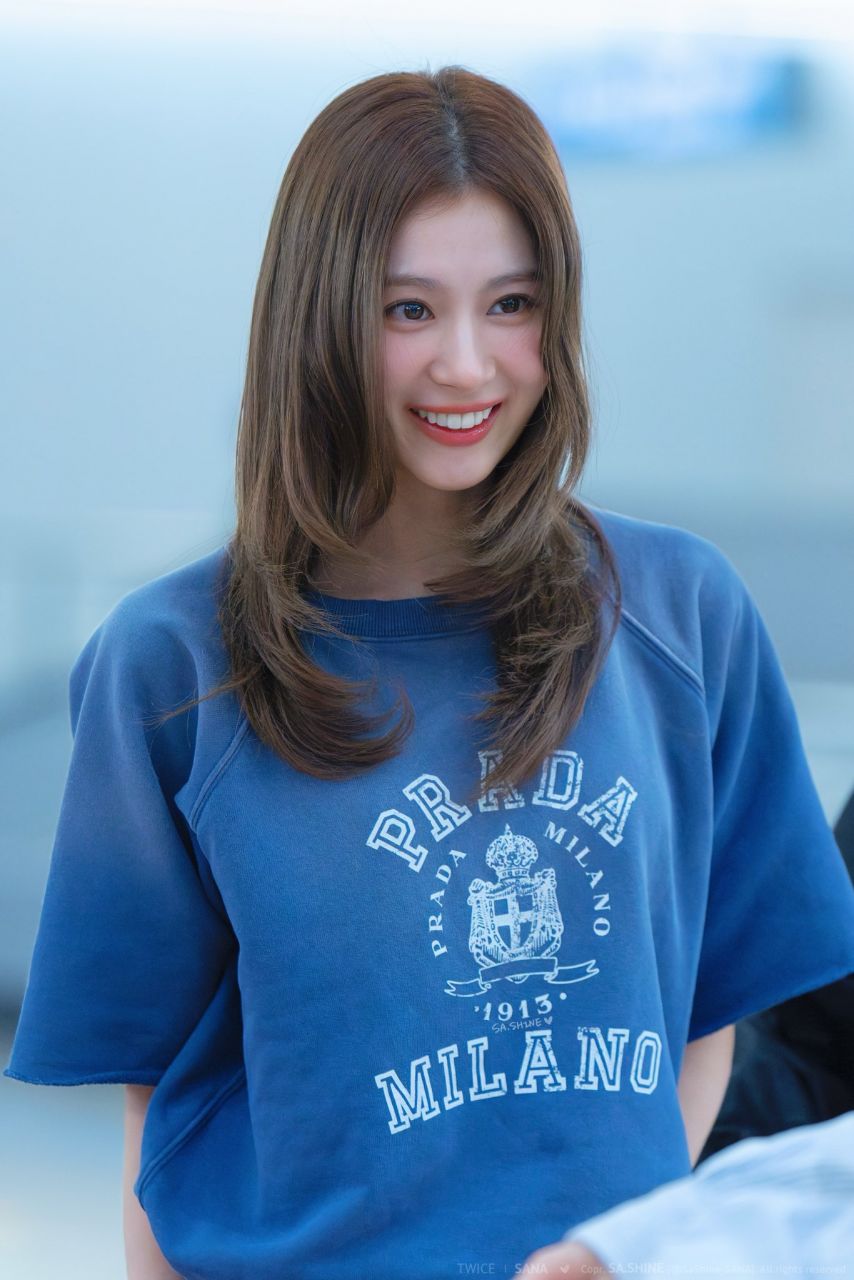 트와이스 사나