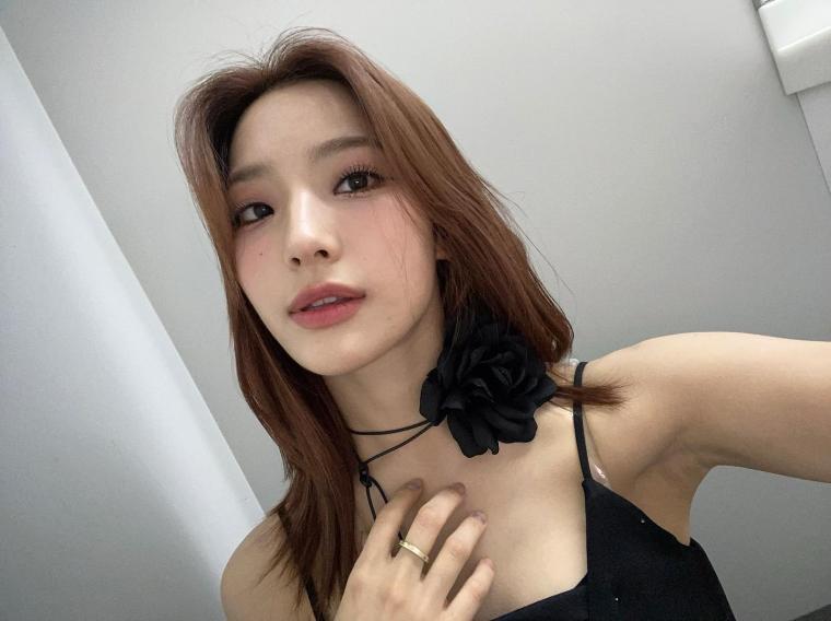 프로미스나인 이새롬