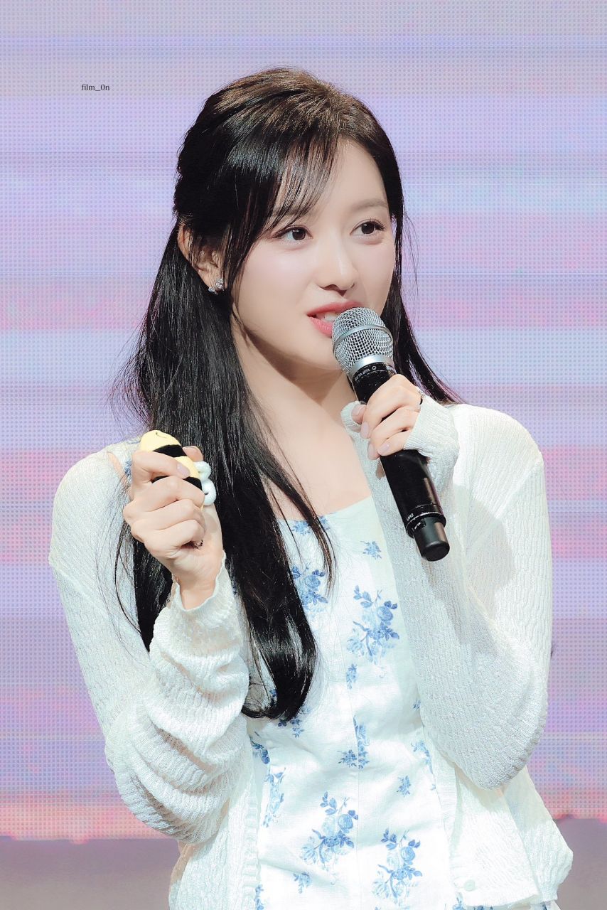 김지원