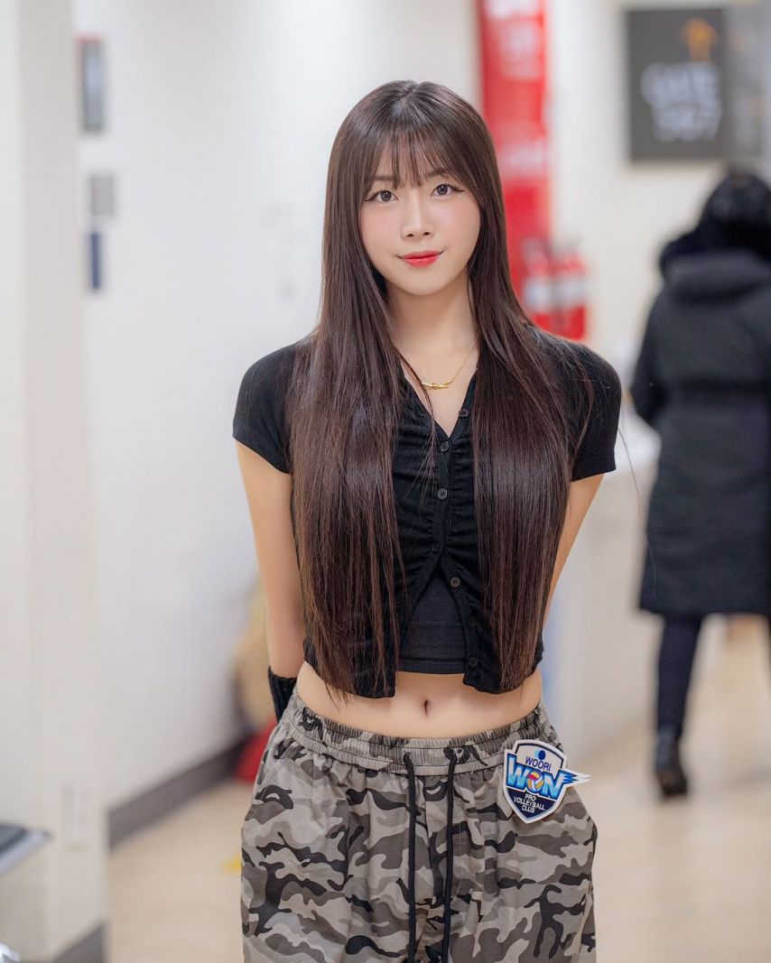 안지현
