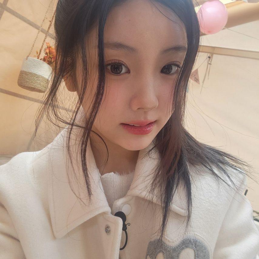 프로미스나인 백지헌,  아일릿 원희