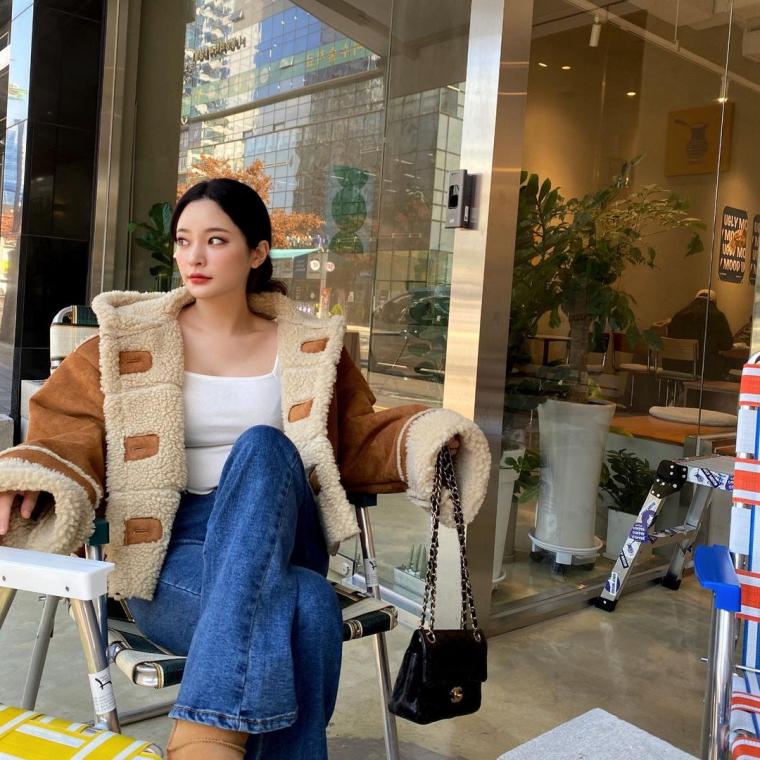 피팅모델 변정하