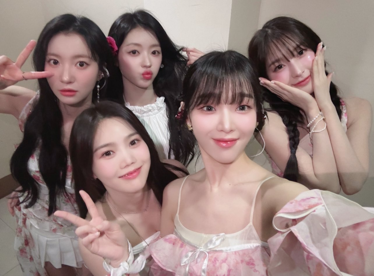 아린 또 엉밑살 최고치 경신!! 마닐라 워터밤 압도적 여왕 등극!!