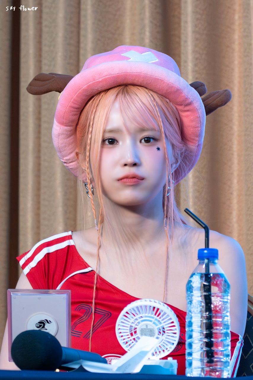 프로미스나인 송하영