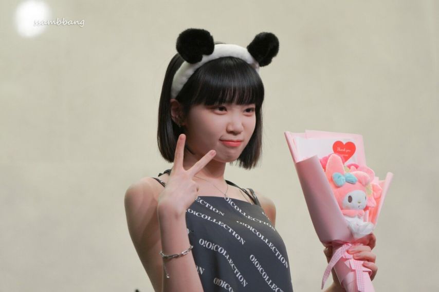 르세라핌 채원