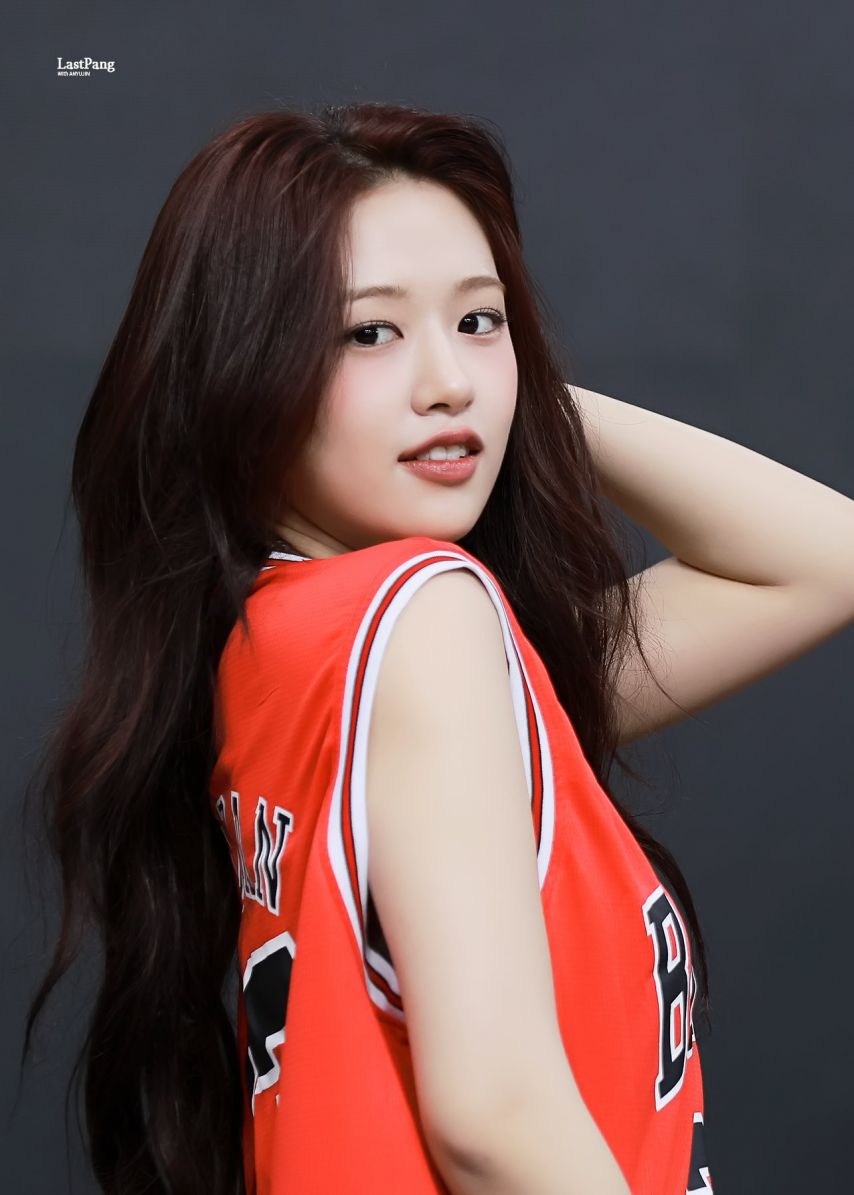 아이브 안유진