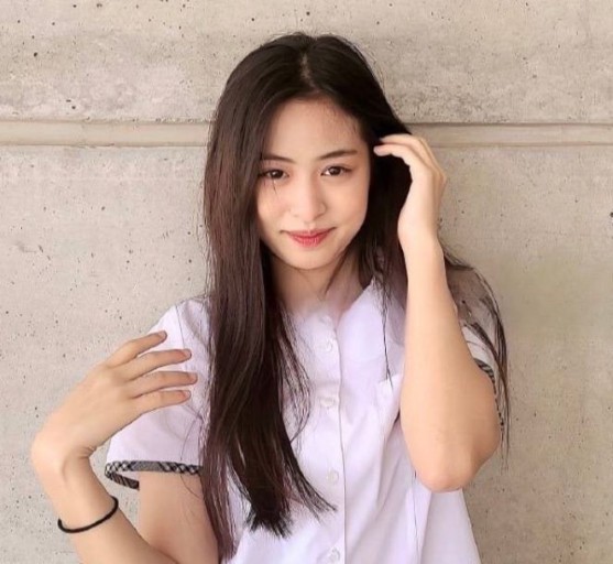 베이비몬스터 아현