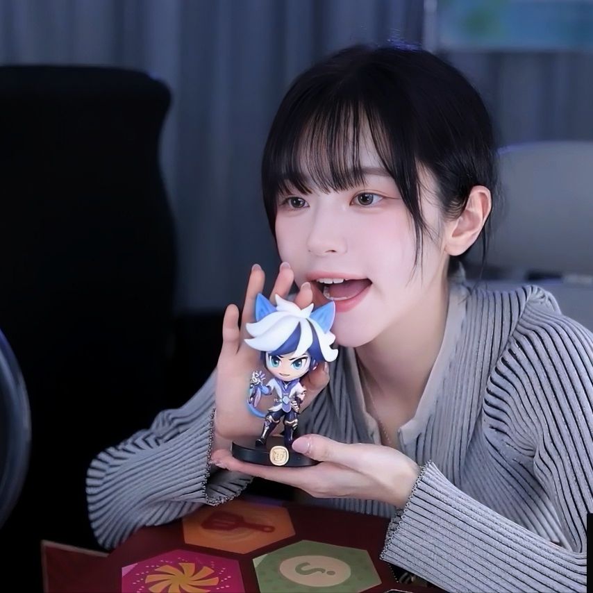 [QWER] 쵸단