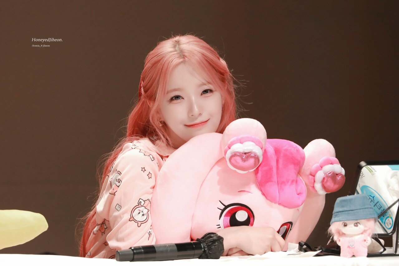 프로미스나인 지헌