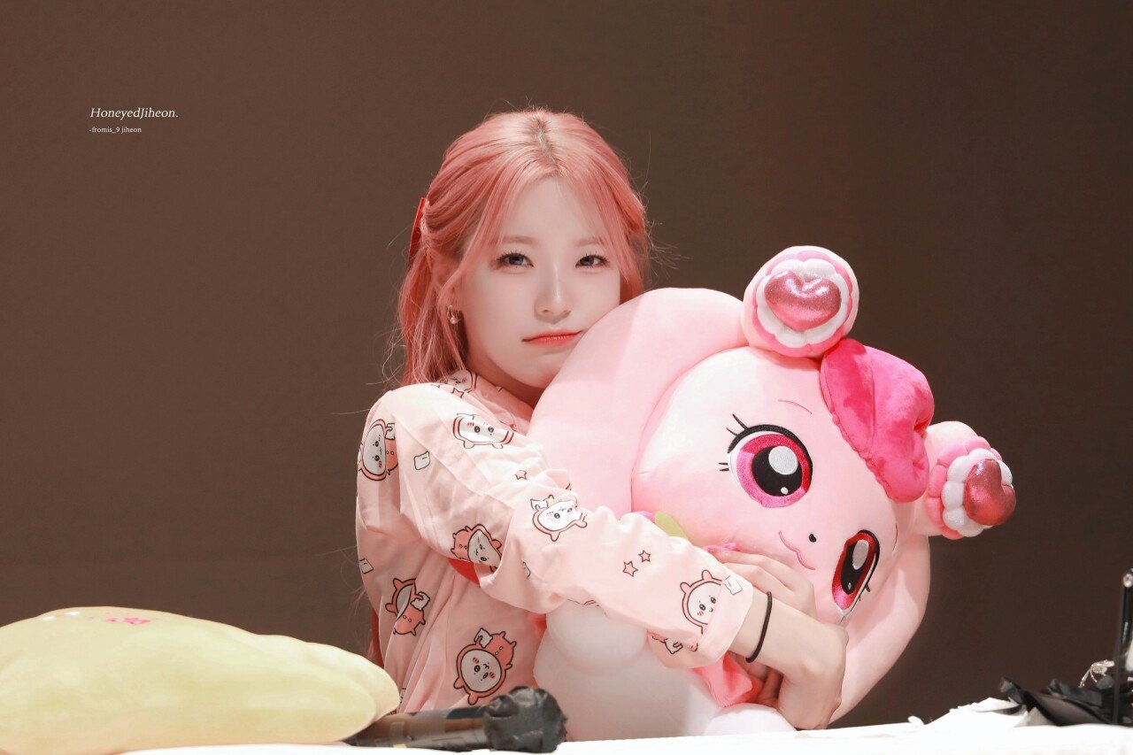 프로미스나인 지헌