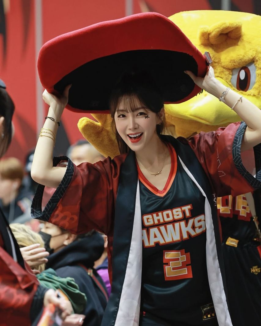 안지현