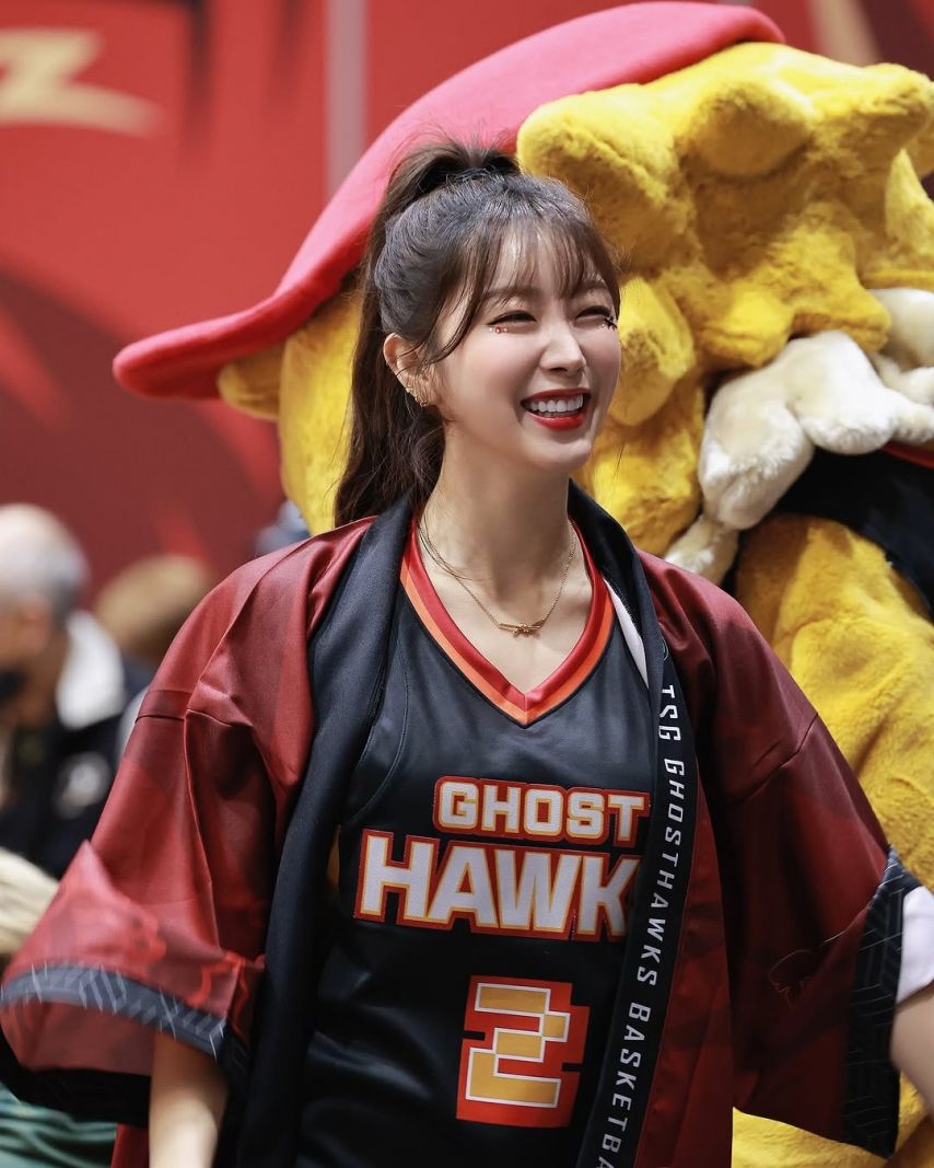 안지현