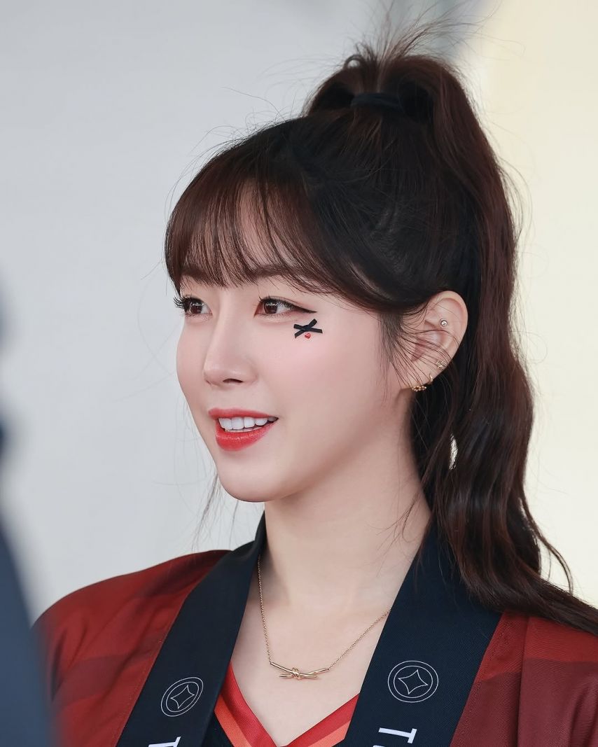 안지현