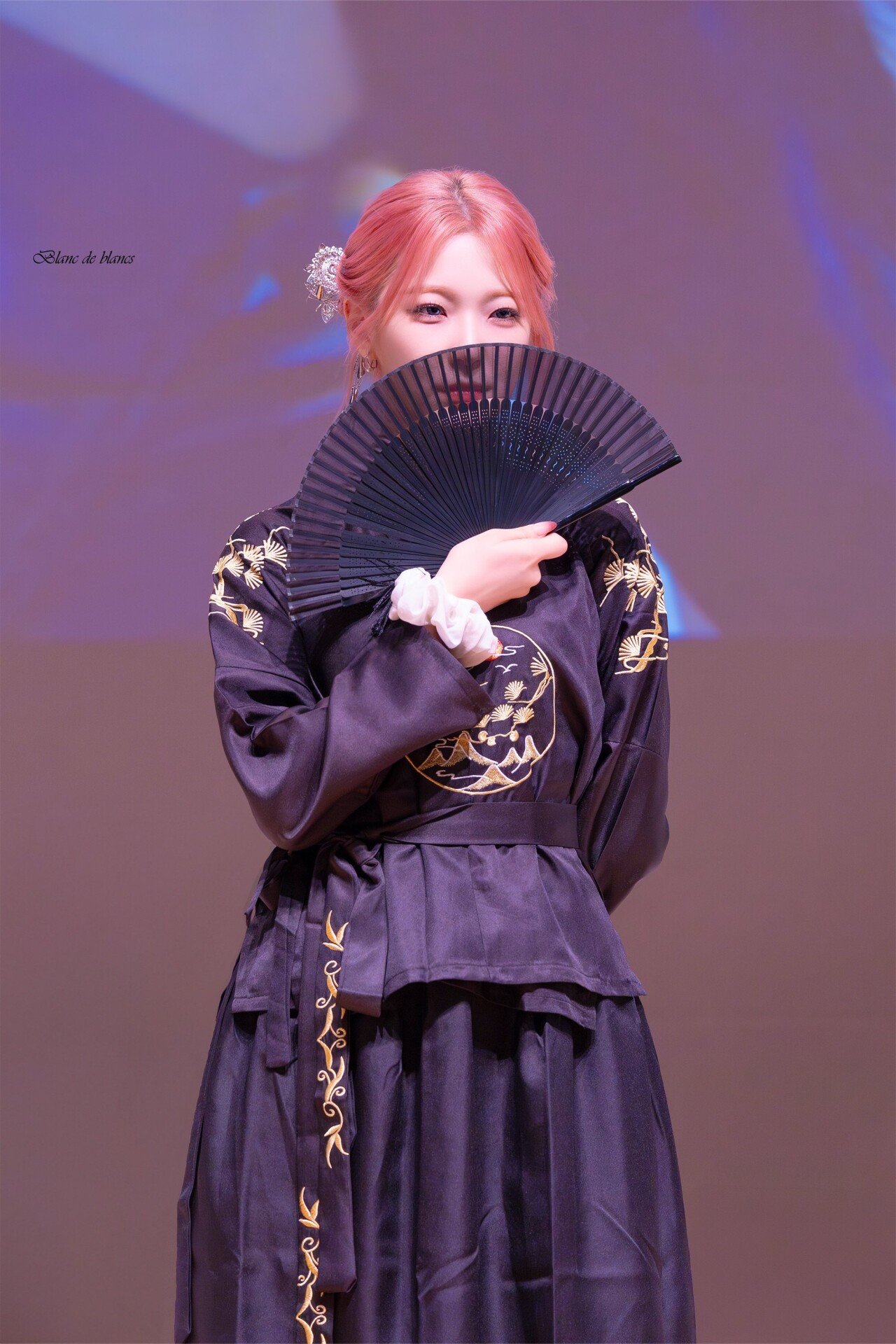 프로미스나인 지헌