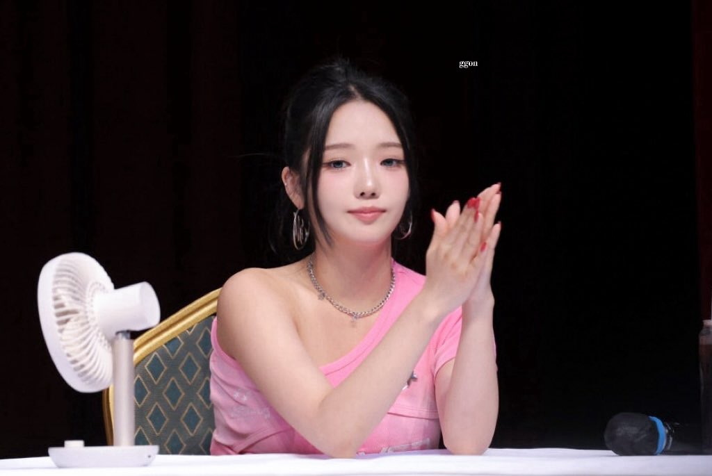 프로미스나인 지선