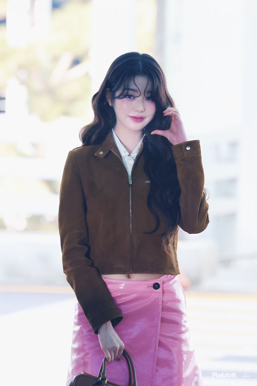 장원영 IVE아이브 250310