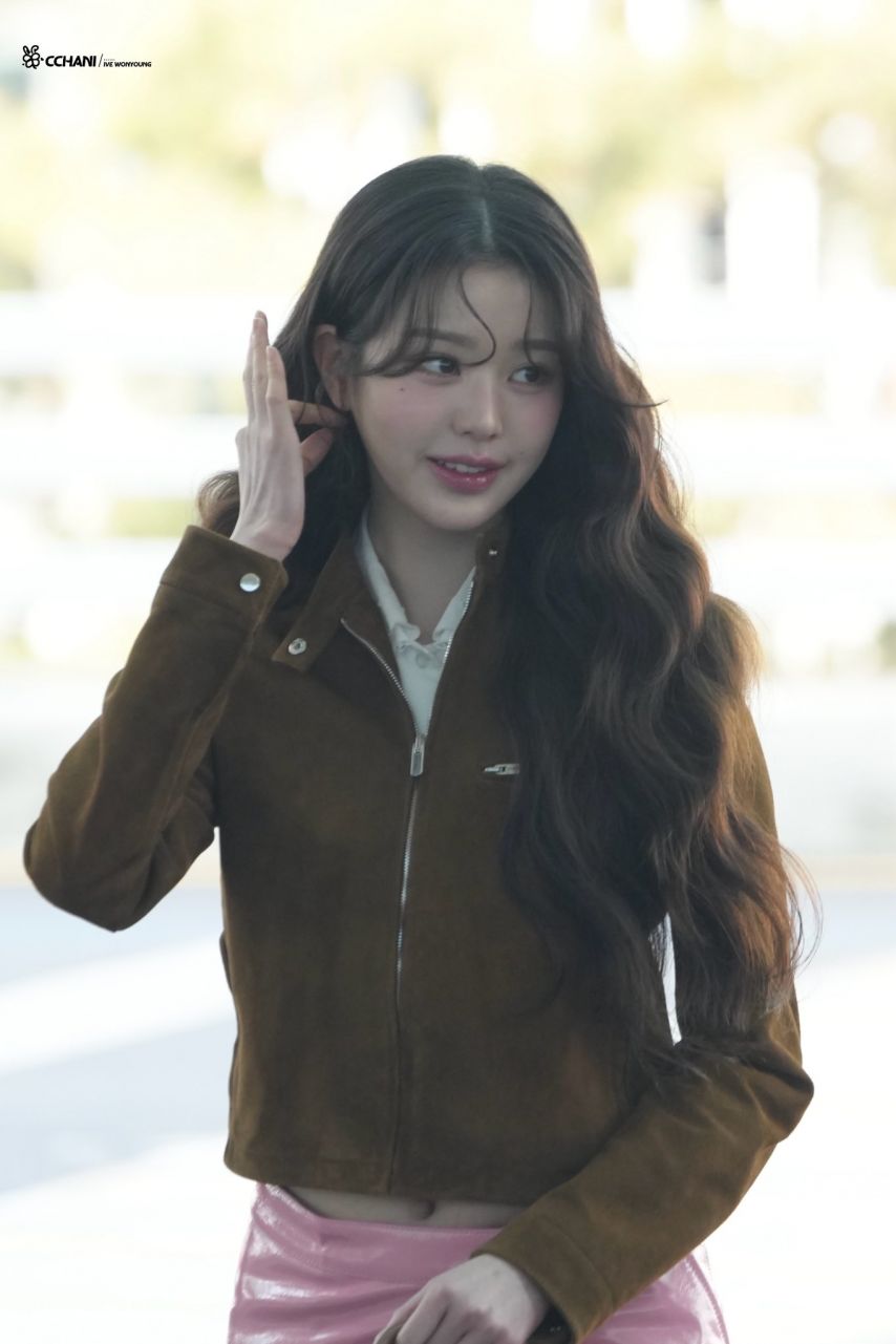 장원영 IVE아이브 250310