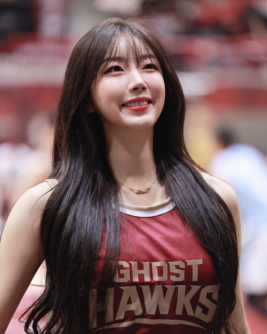 안지현