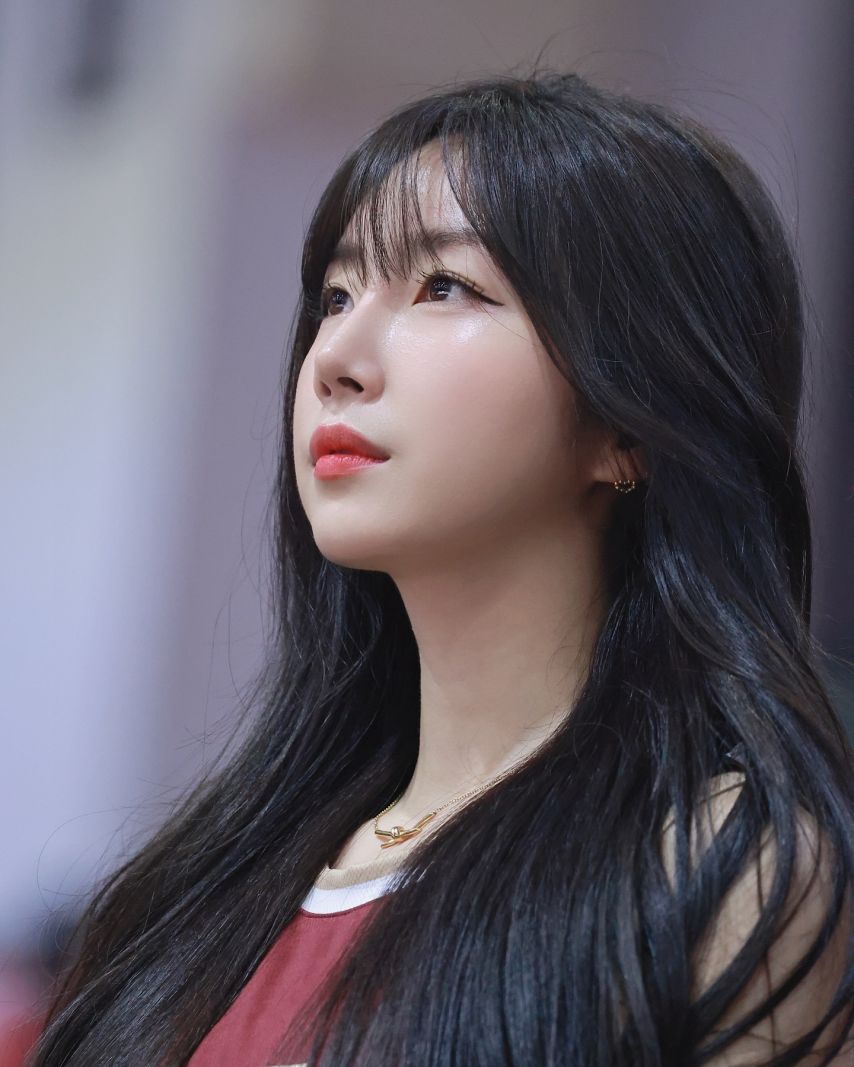 안지현