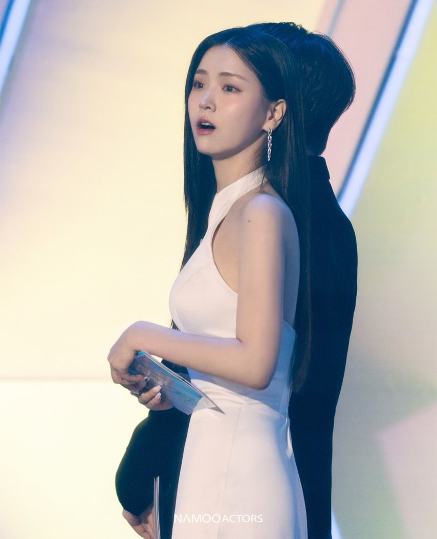 김지은 노정의 250222 디 어워즈