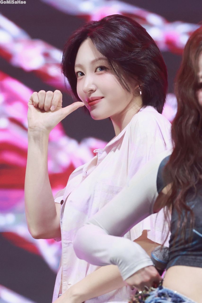 최근에 숏컷한 EXID 하니 직찍.jpg