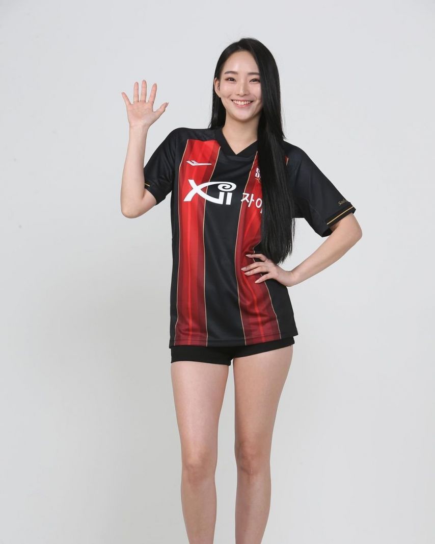 치어리더 이나경
