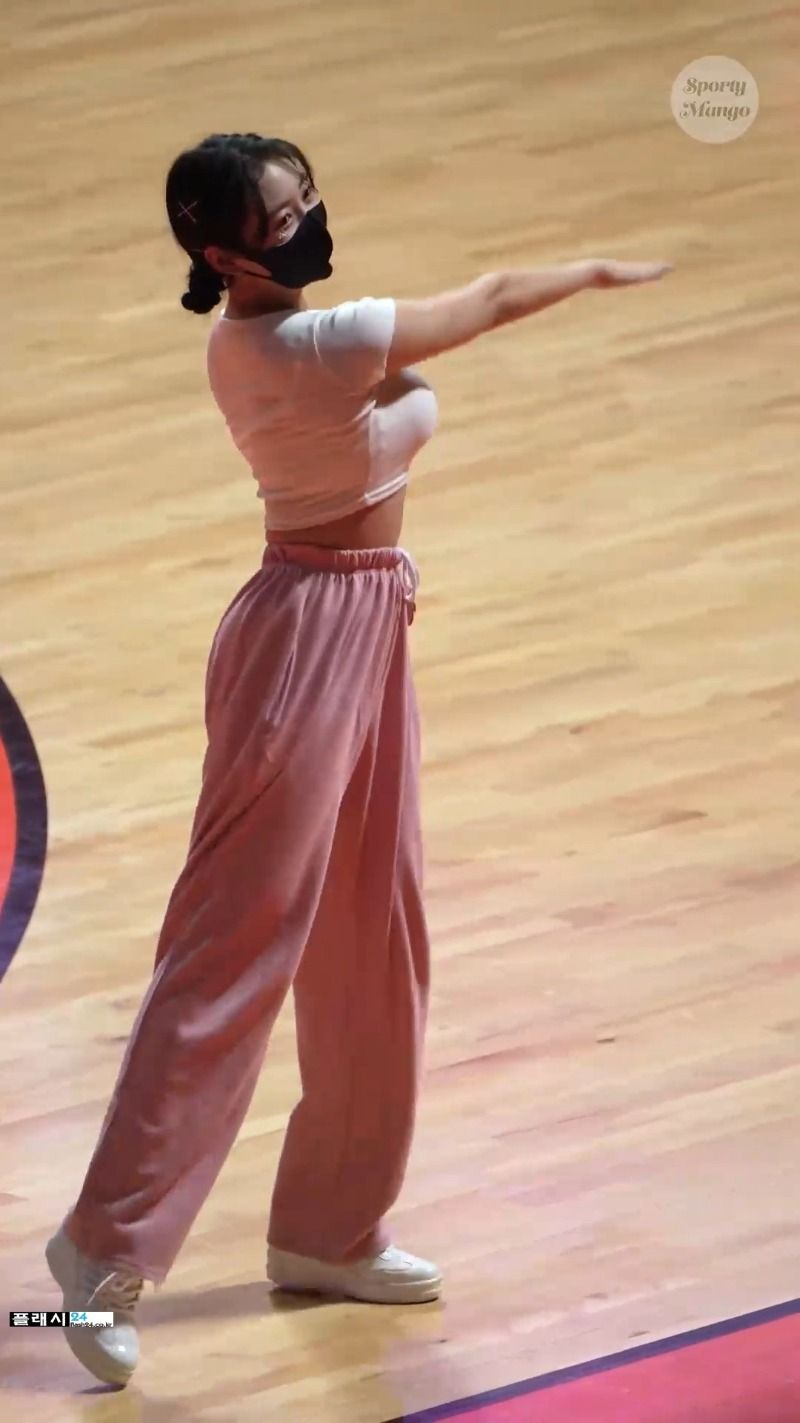 치어리더 조예린