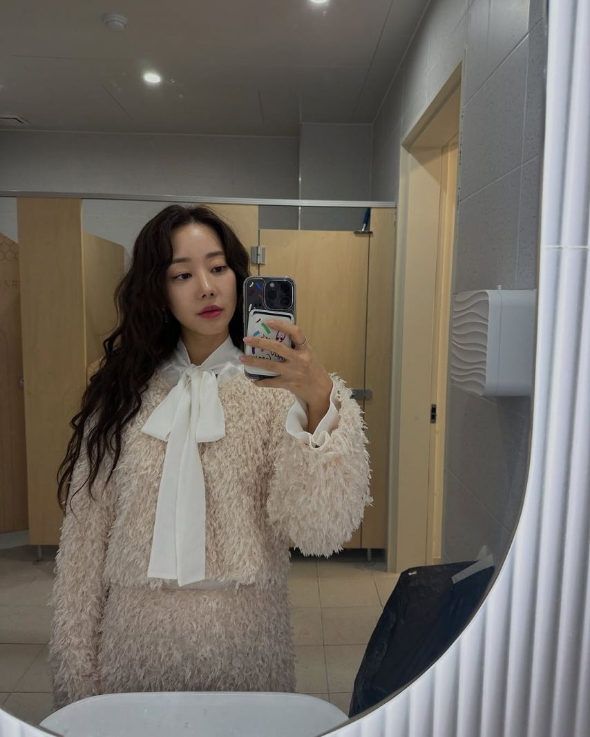 레인보우 고우리 SNS