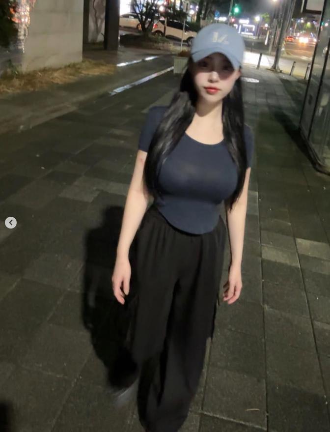 17.5 )) 수익금 일부 기부한다는 가슴 천재 찬미