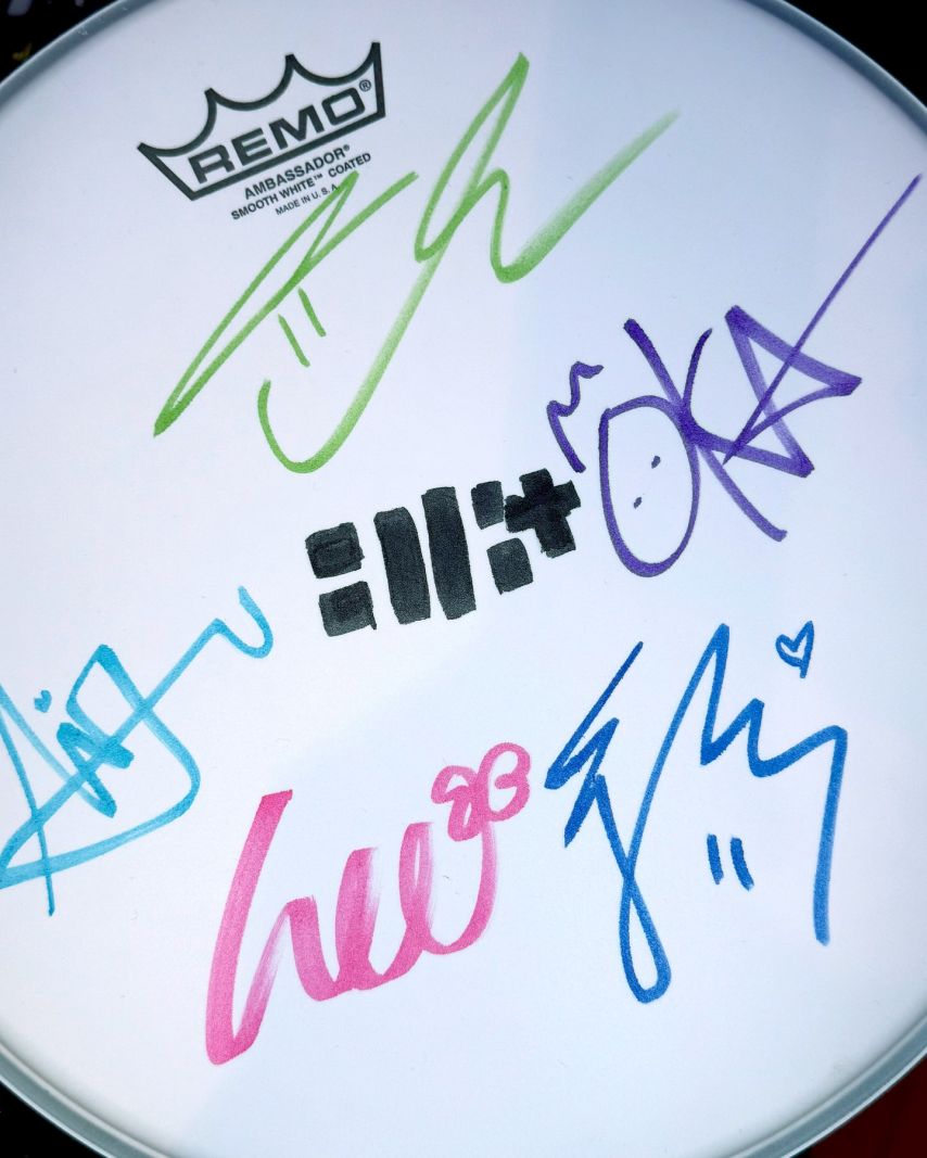 ILLIT(아일릿)