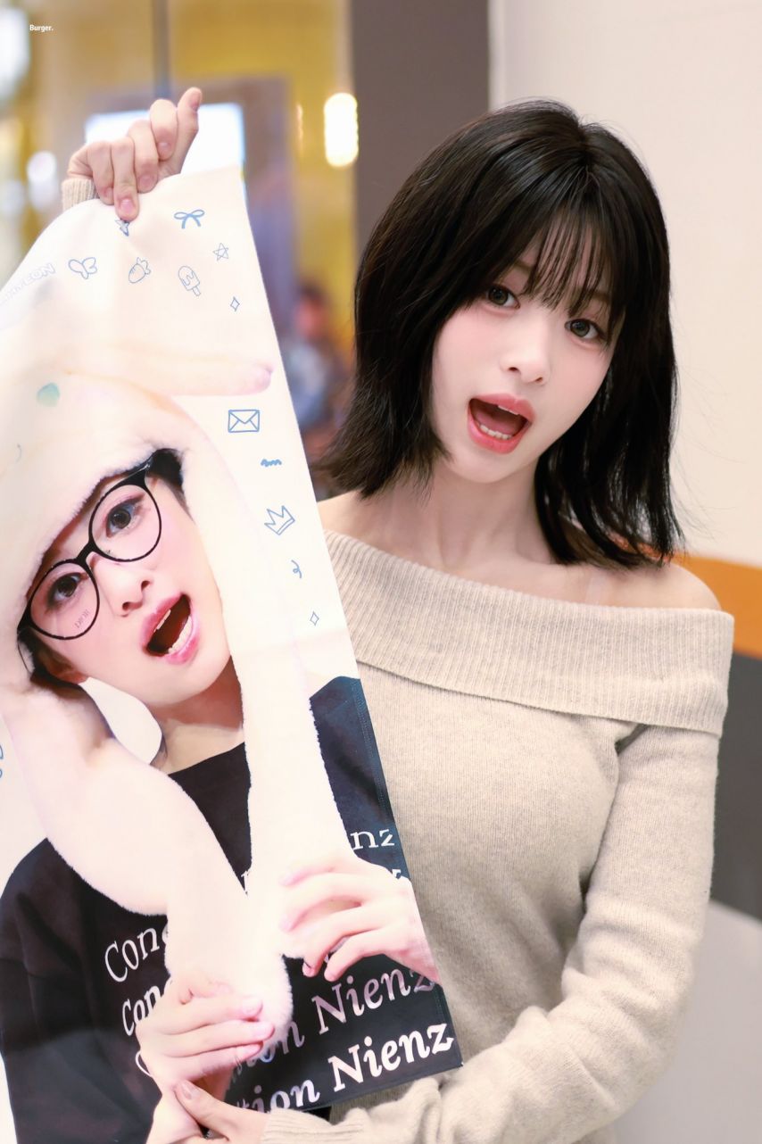 오늘자 머리스타일 단발로 바꿨다는 베이비몬스터 아현