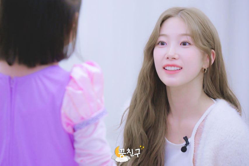 [르세라핌] 카즈하 홍은채 .... 슈퍼맨이 돌아왔다