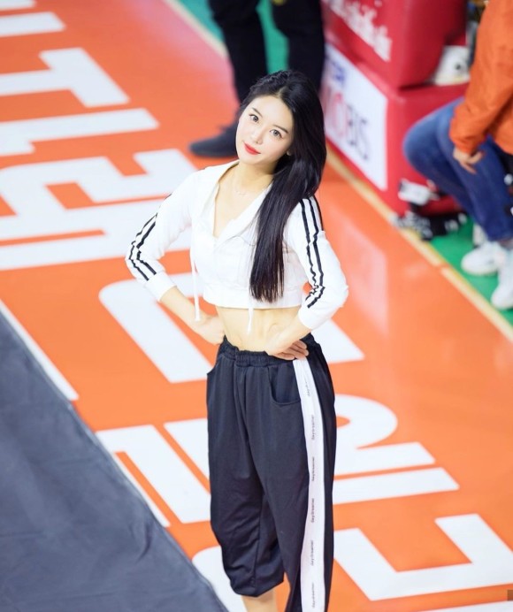 치어리더 신세희