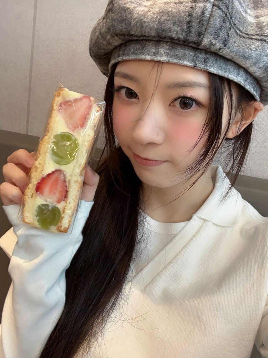 아일릿 윤아, 모카, 원희