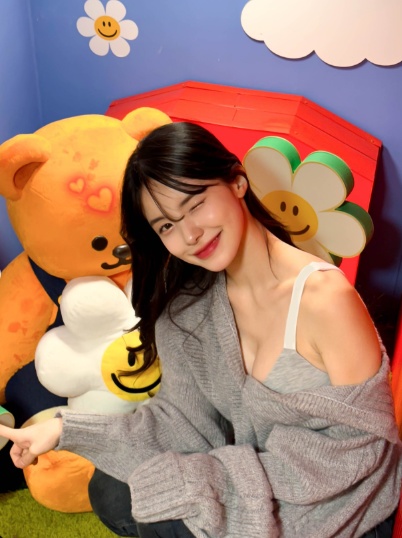 '대만이 반한' 이다혜, 파격 노출로 압구정 등장 '깜짝'
