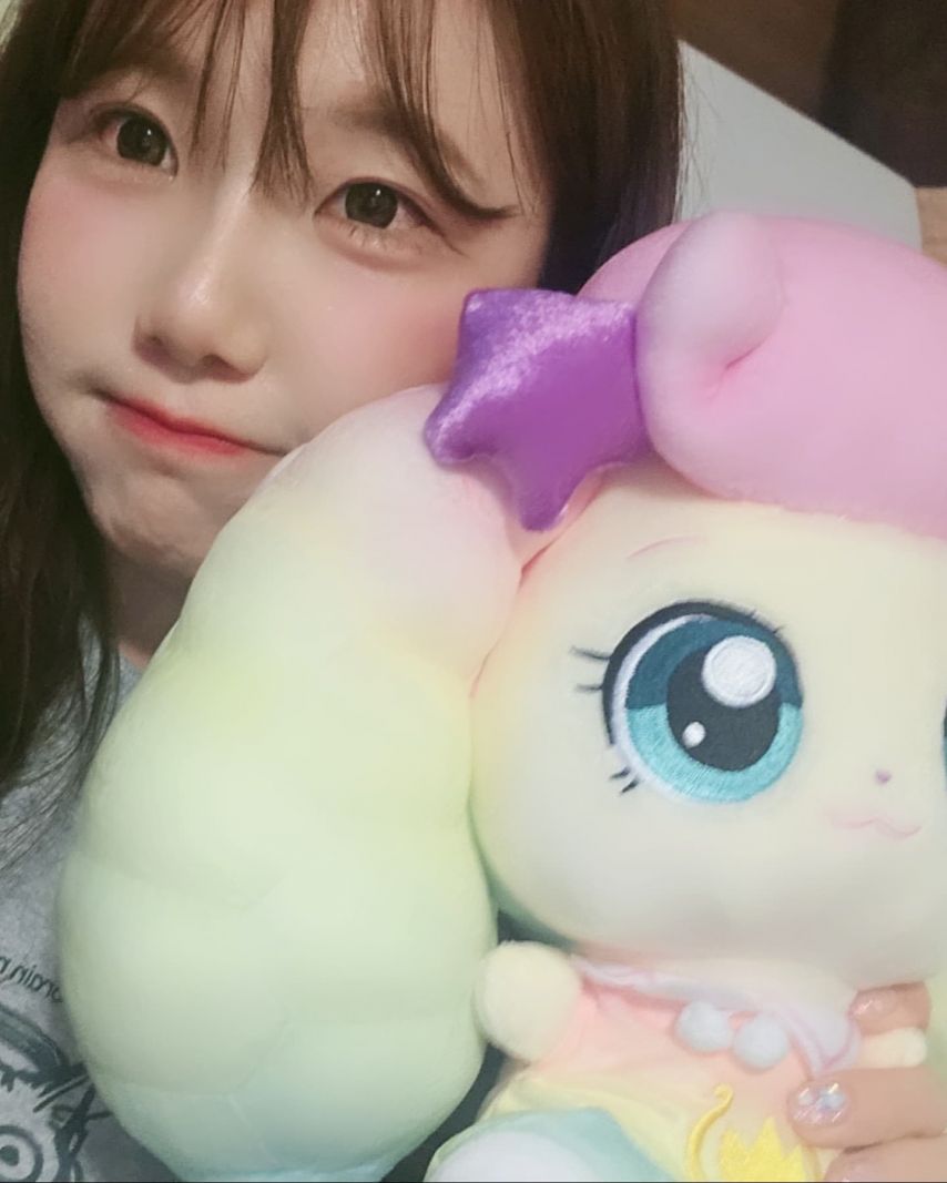 수련수련