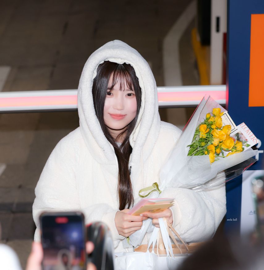 프로미스나인 송하영