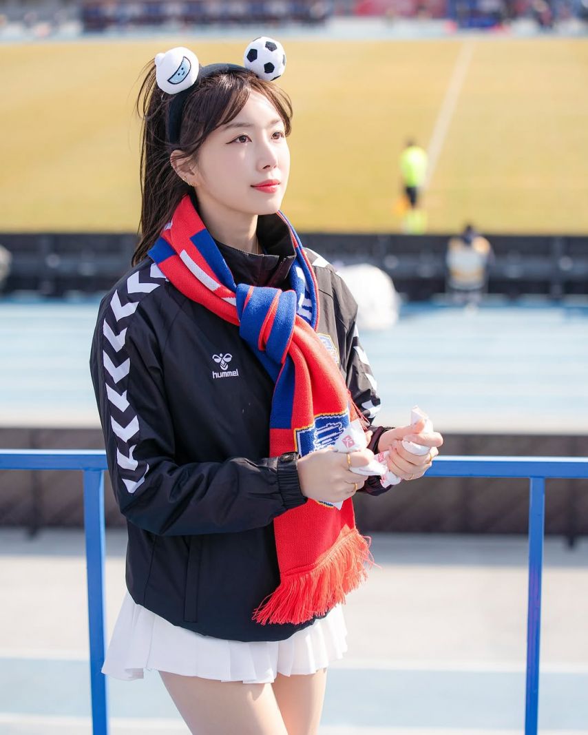 안지현